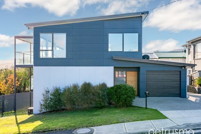 Picture of 6a Lenna Street, ROSE BAY TAS 7015