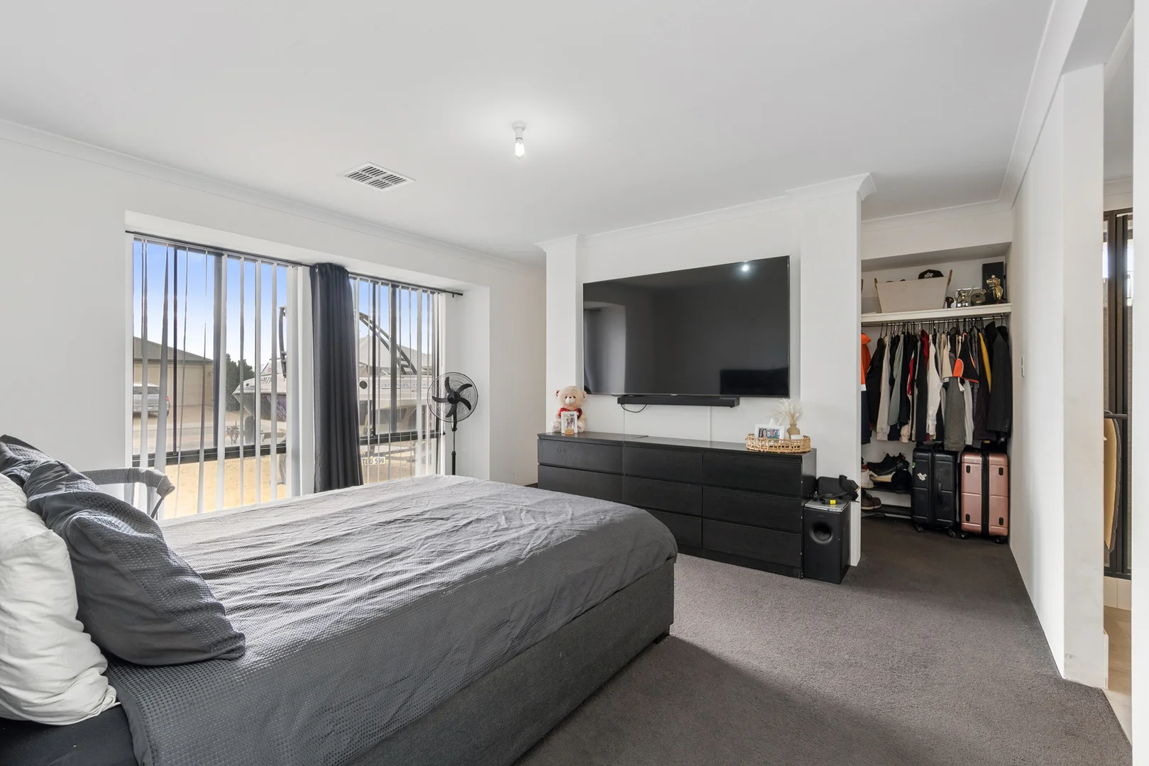 Image 13
