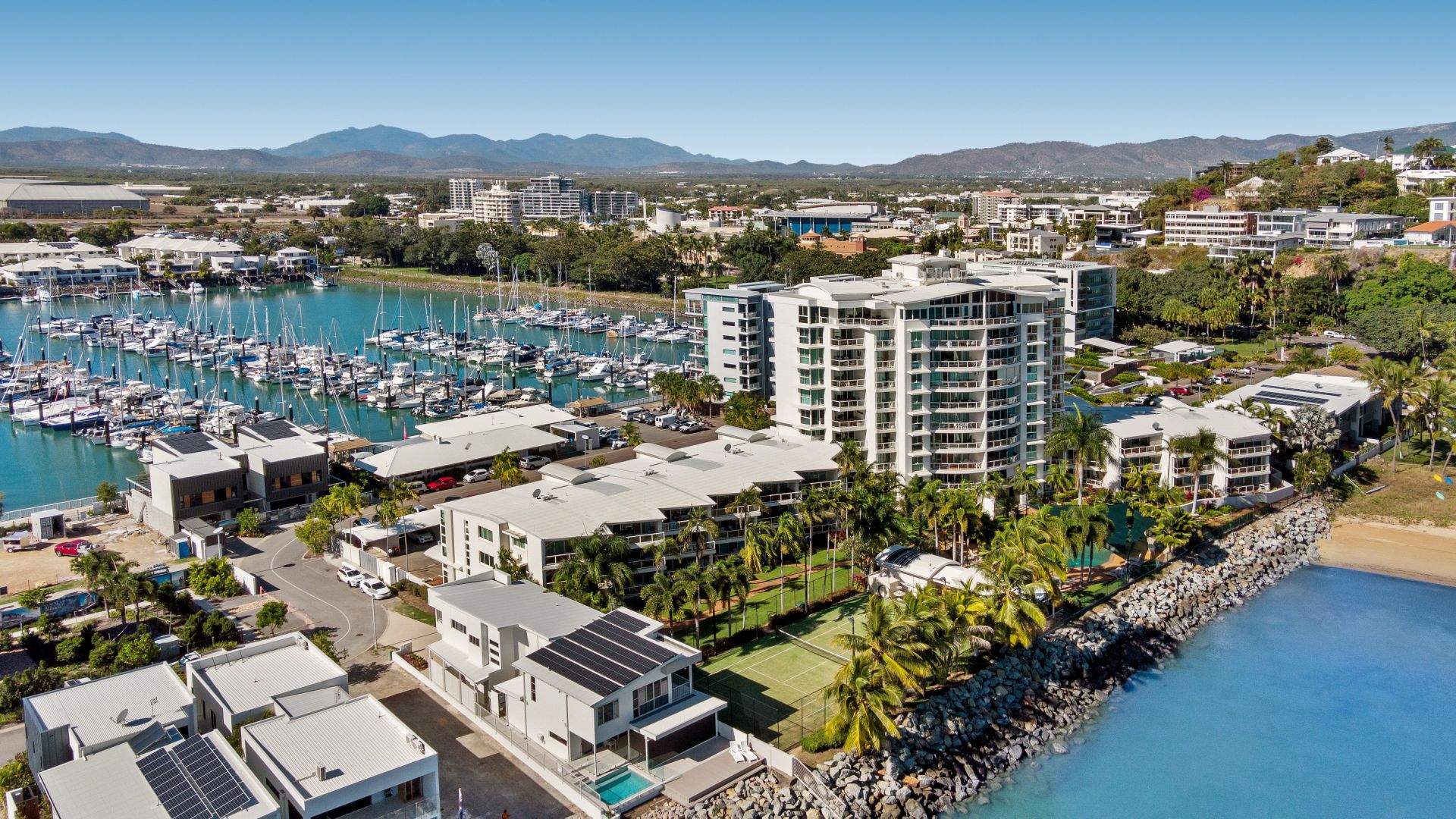 50/7 Mariners Drive, Townsville City QLD 4810, Image 2