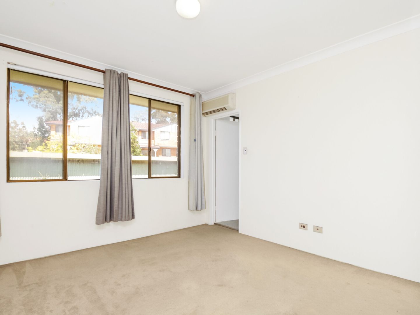 73/14-16 Freeman Place, Carlingford NSW 2118, Image 2