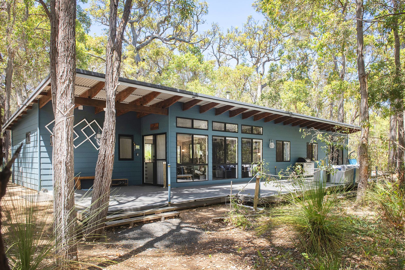 27 Sabina Drive, Molloy Island WA 6290