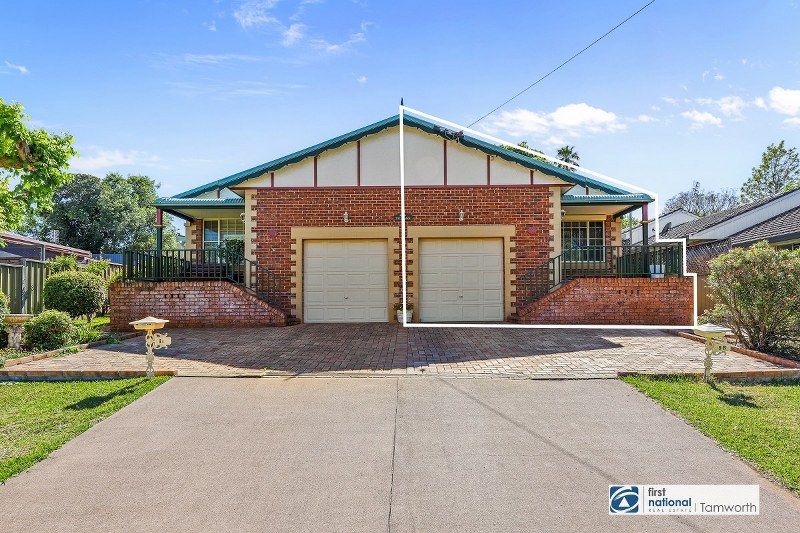 3 bedrooms Townhouse in 8B Dowell Avenue TAMWORTH NSW, 2340