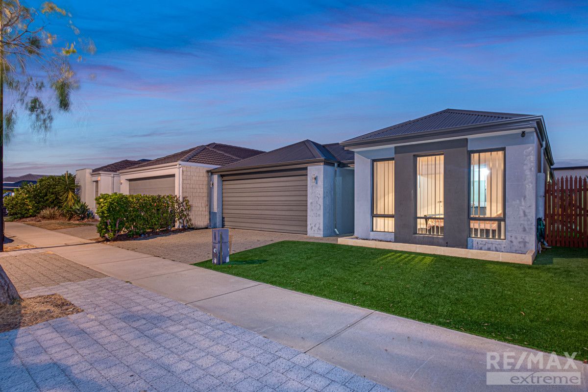 3 bedrooms House in 15 Windermere Chase BUTLER WA, 6036