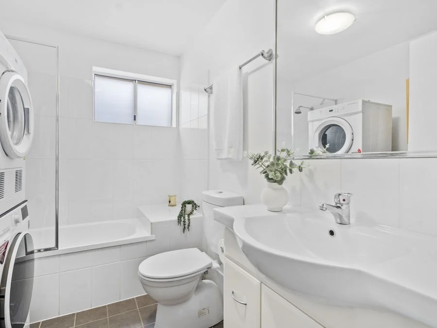 Additional image 11 of 1/298 Cavendish Road, Coorparoo QLD 4151