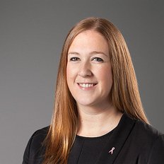 Lauren Muller, Sales representative
