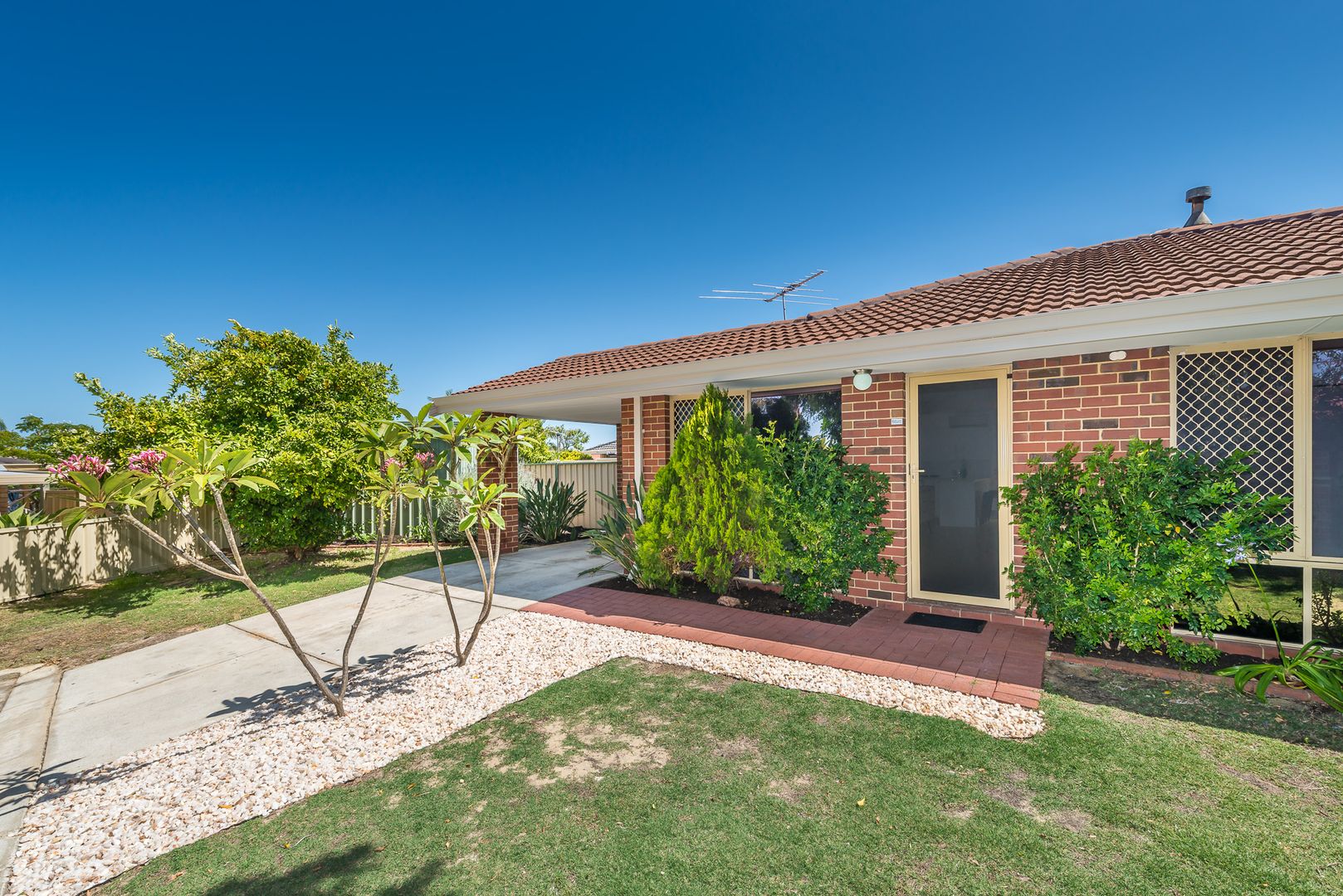 10 Monstera Court, Alexander Heights WA 6064, Image 1