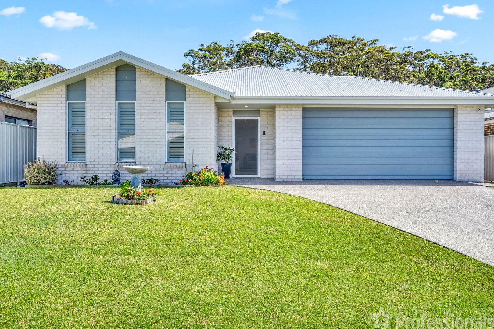80 Kentia Drive, Forster NSW 2428, Image 1