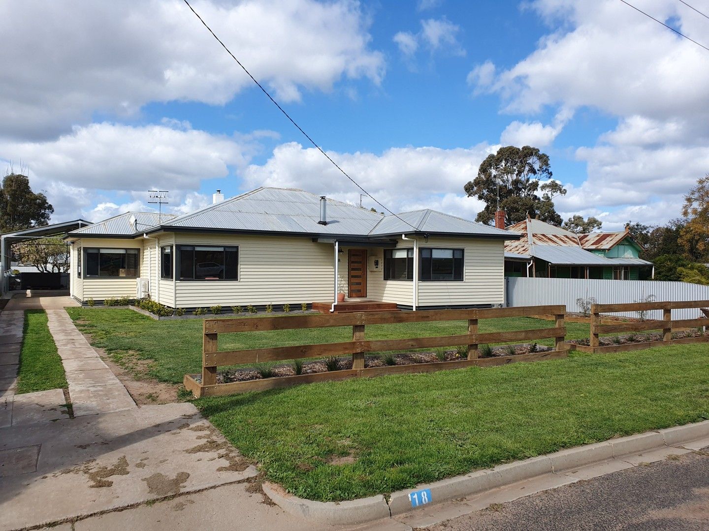 4 bedrooms House in 18 WATCHEM ROAD BIRCHIP VIC, 3483