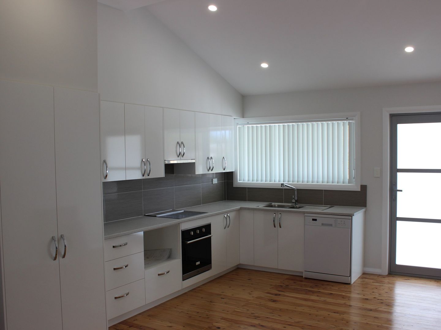 15 Irene Cres, Soldiers Point NSW 2317, Image 1