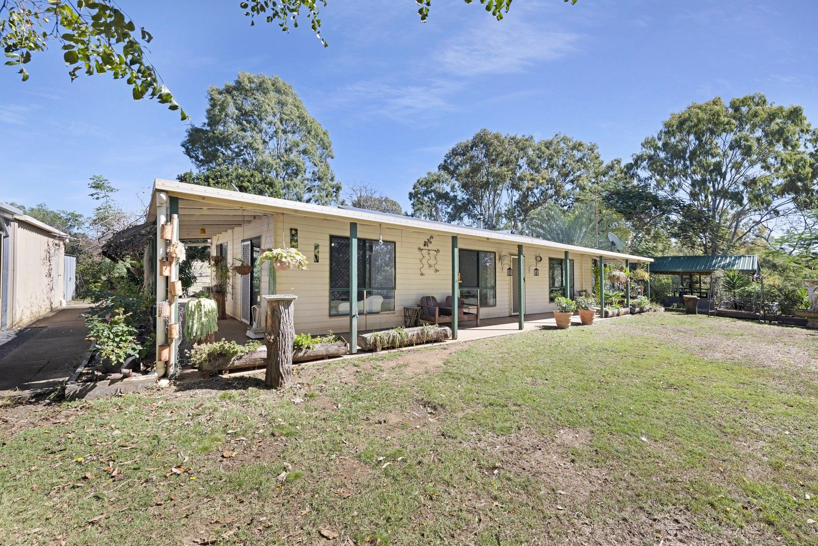 4 bedrooms Acreage / Semi-Rural in 65 Woodswallow Drive MOOLBOOLAMAN QLD, 4671