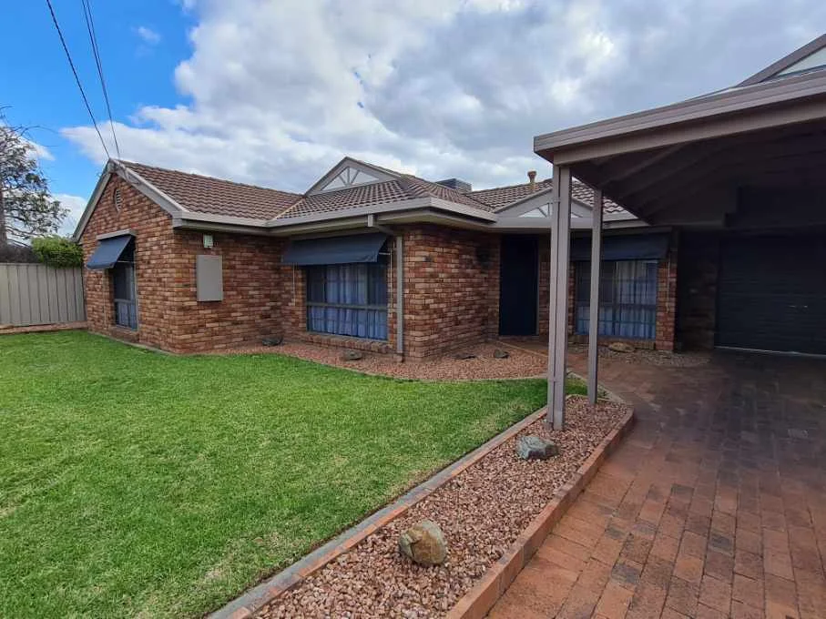 Primary image of 4 Leithen Street, Shepparton VIC 3630