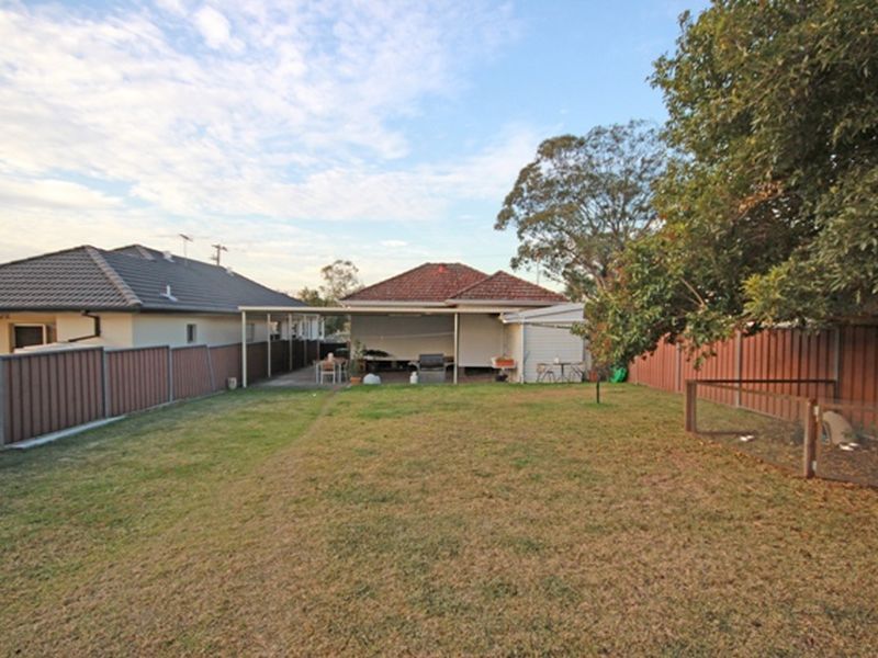 48 Doyle Road, REVESBY NSW 2212, Image 2