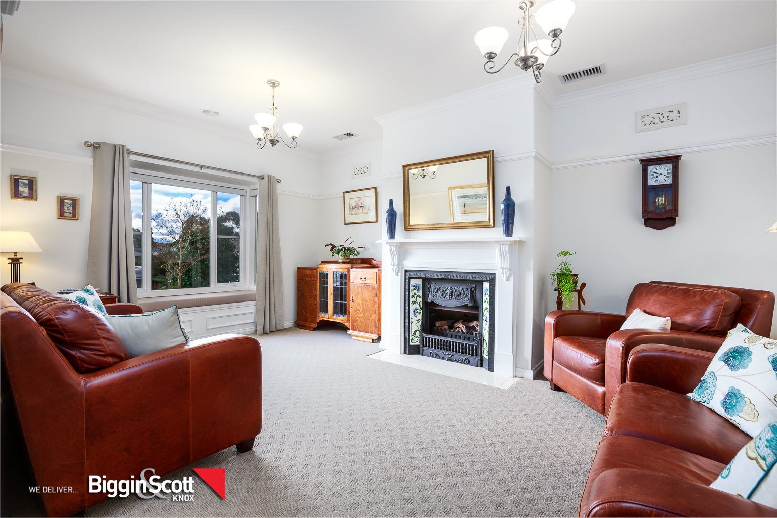 12 Straughan Close, Lysterfield VIC 3156, Image 2