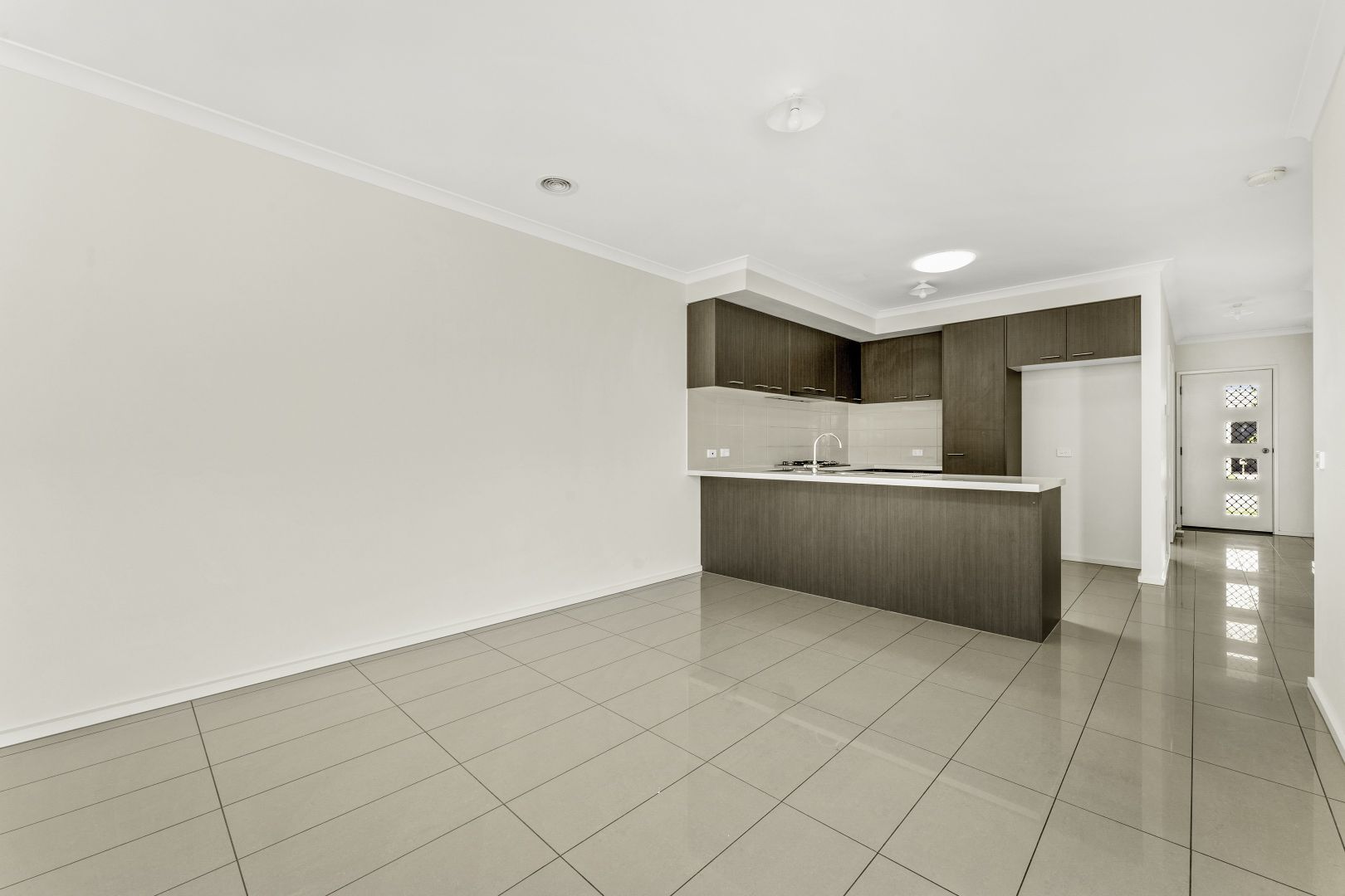 5 Avebury Place, Officer VIC 3809, Image 1