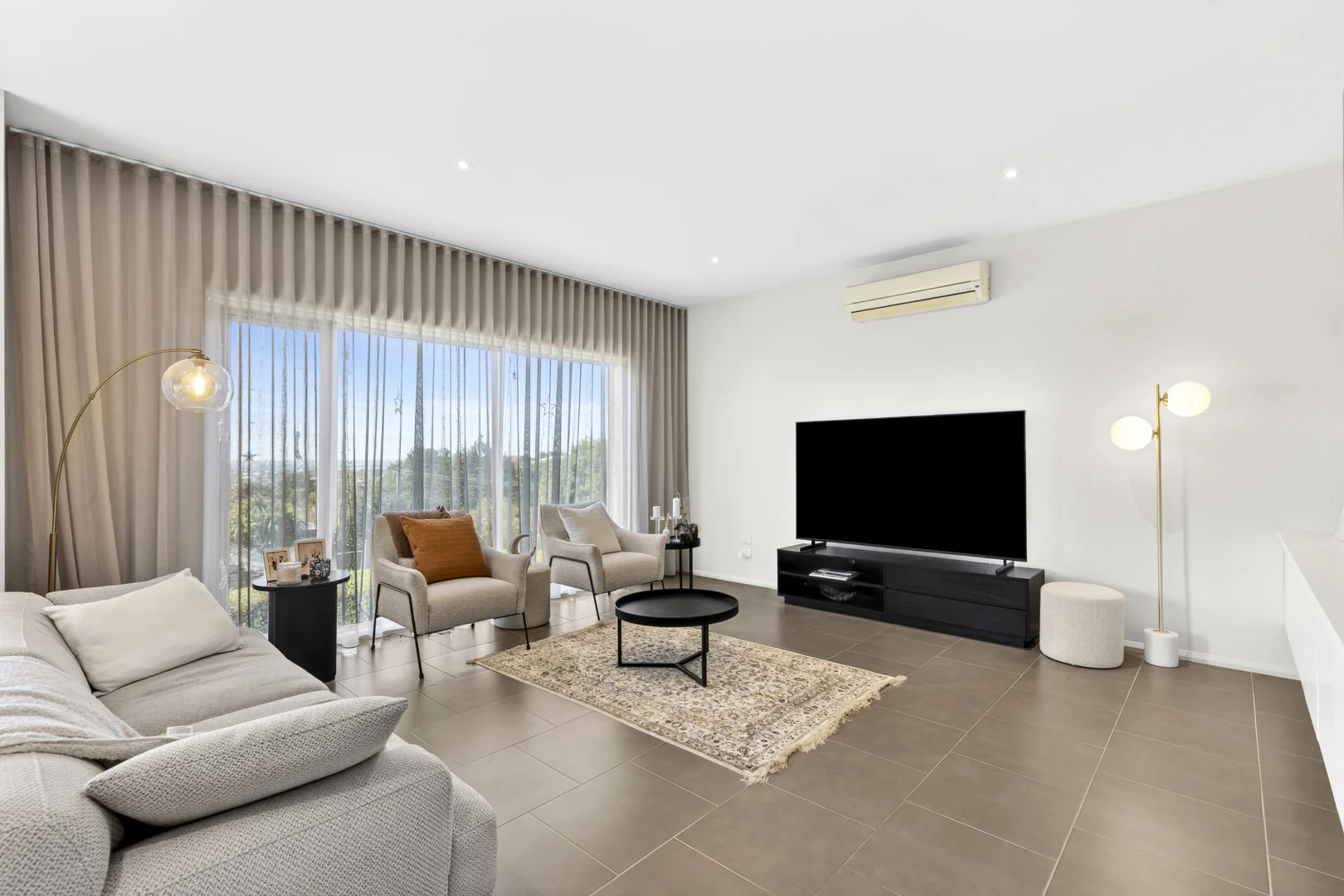 Additional image 8 of 2/11 Thoroughbred Drive, Highton VIC 3216