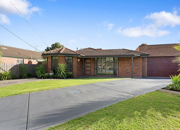 2 Merso Court, Carrum Downs VIC 3201