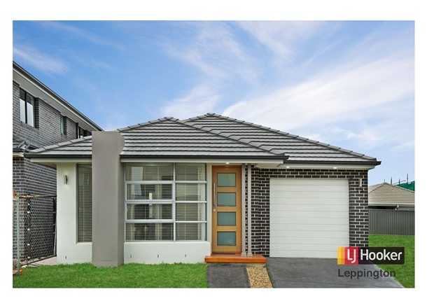 13 Stonecrop Street, Denham Court NSW 2565