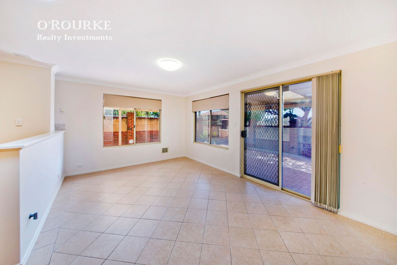 1/17 Drabble Road, Scarborough WA 6019, Image 1