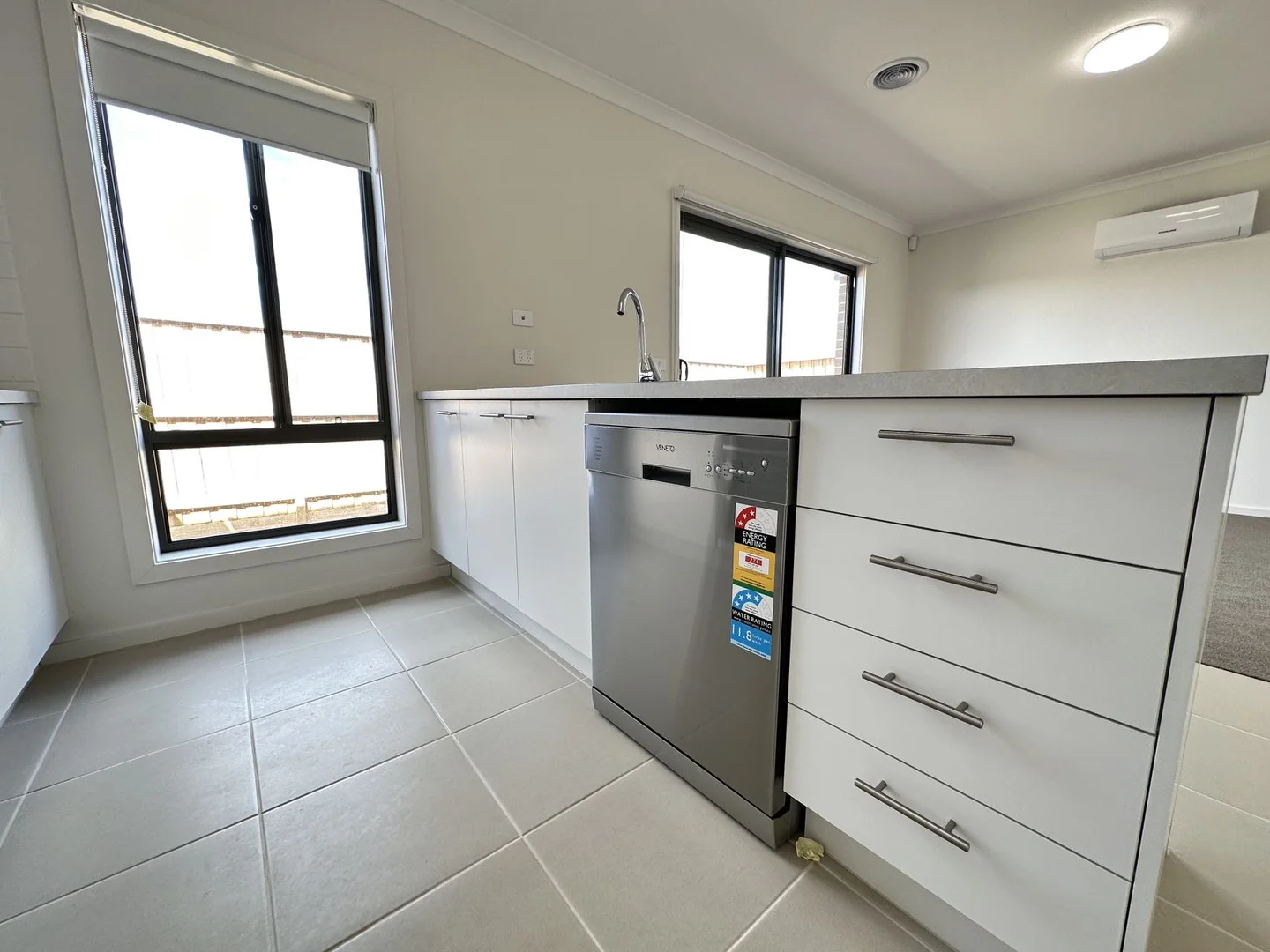 Additional image 5 of 9 Palmdale Crescent, Mambourin VIC 3024