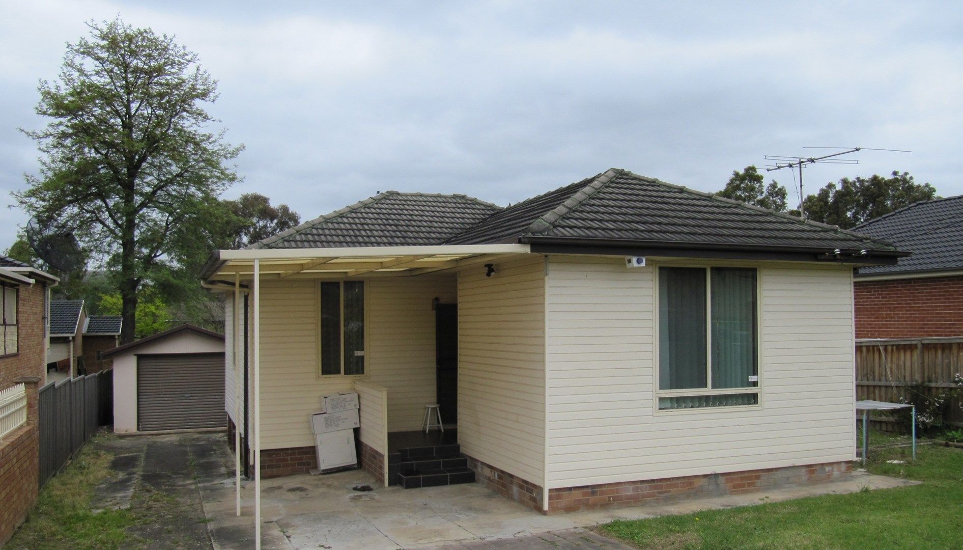 13 Rees Street, Mays Hill NSW 2145, Image 0