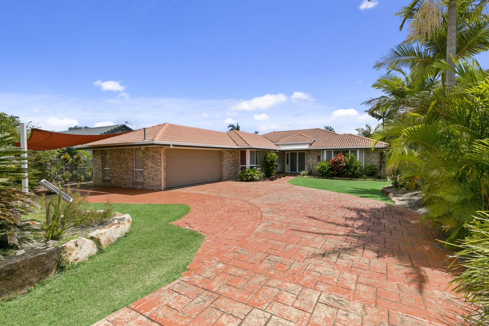 68 Camberwell Circuit, Robina QLD 4226, Image 2