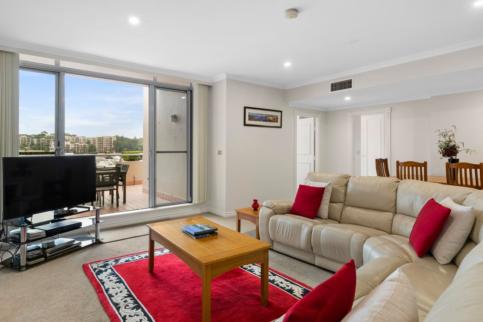 2 bedrooms Apartment / Unit / Flat in 206/5 Cary Street DRUMMOYNE NSW, 2047