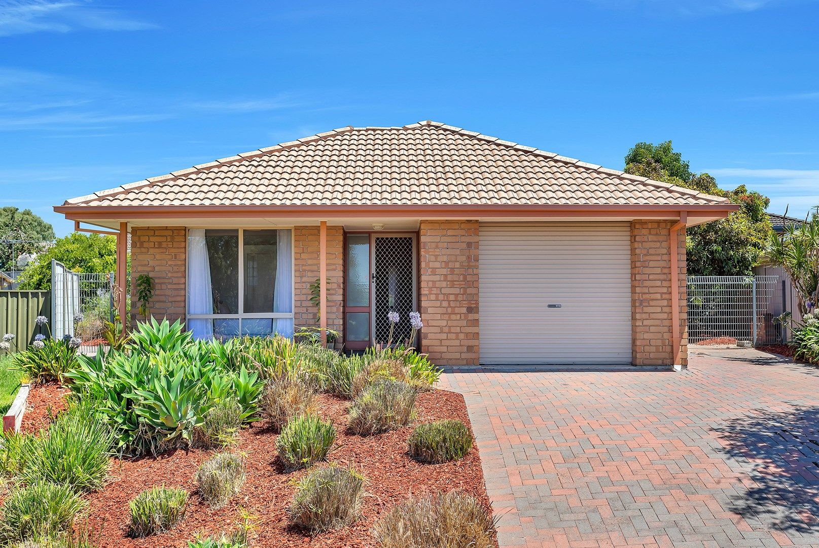 4 Lowell Court, Woodcroft SA 5162, Image 0