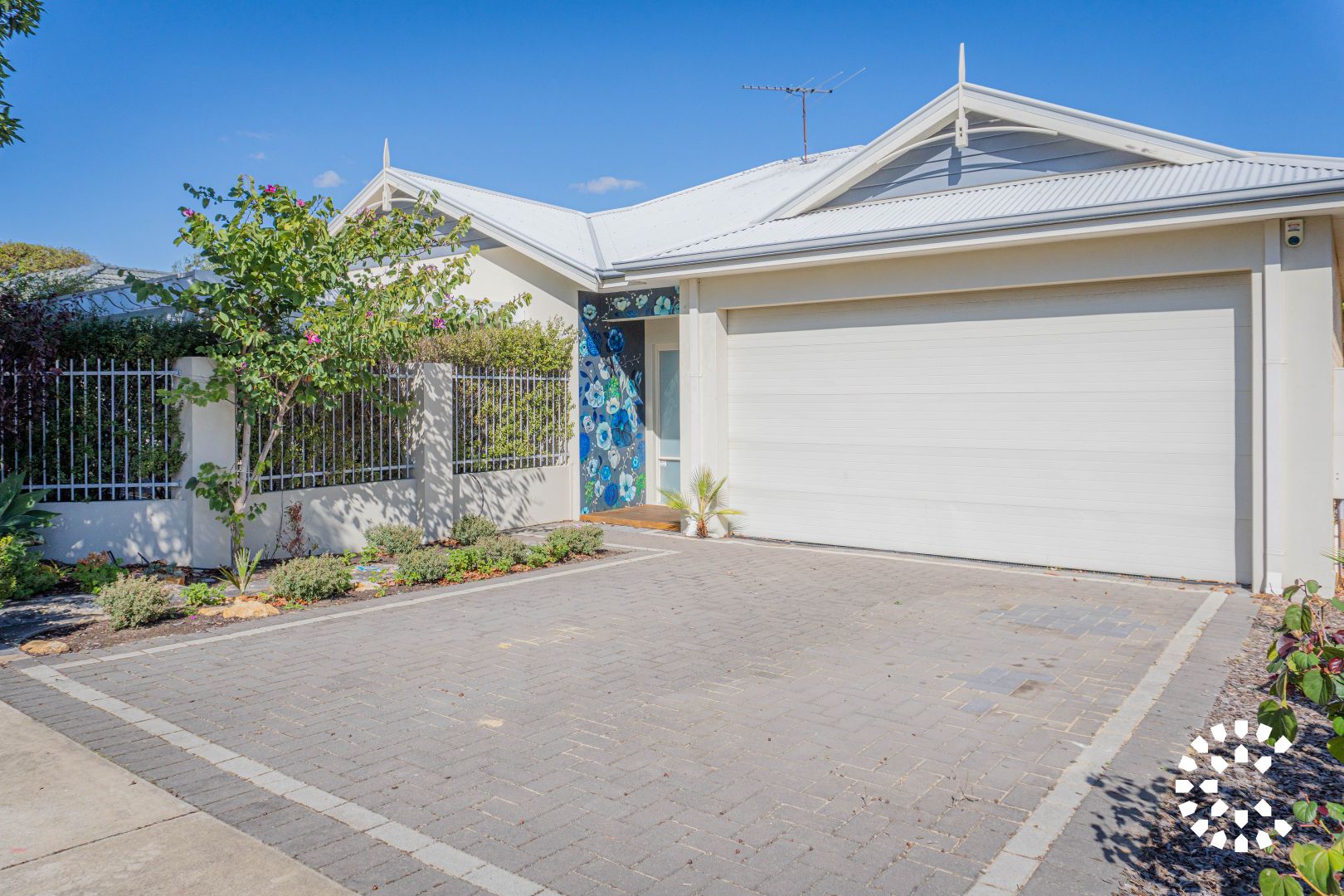 13 Cooke Street, Hilton WA 6163