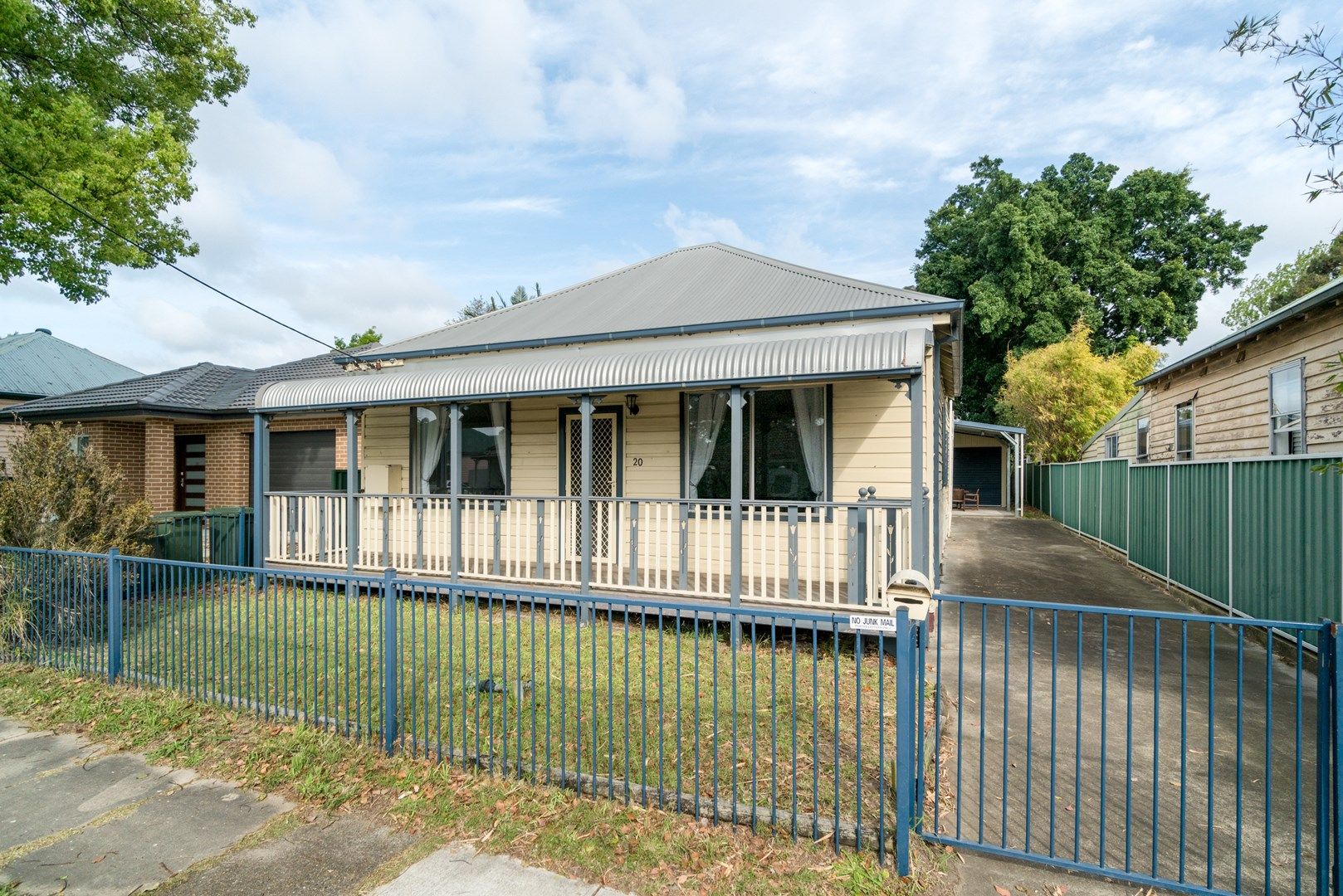 20 Henson Avenue, Mayfield East NSW 2304, Image 0
