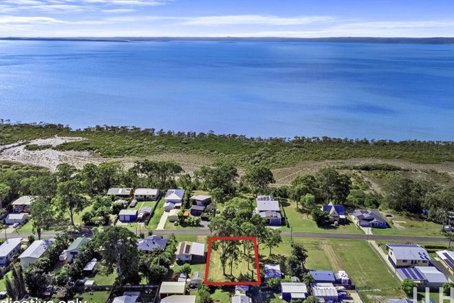 Picture of 43 Fraser Drive, RIVER HEADS QLD 4655