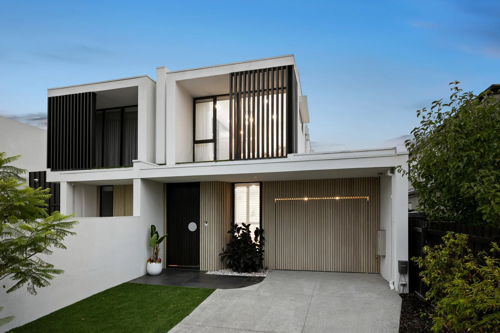 Additional image 3 of 178A Ludstone Street, Hampton VIC 3188