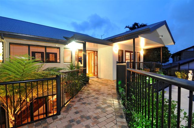 5 Hilltop Close, Bayview Heights QLD 4868, Image 2
