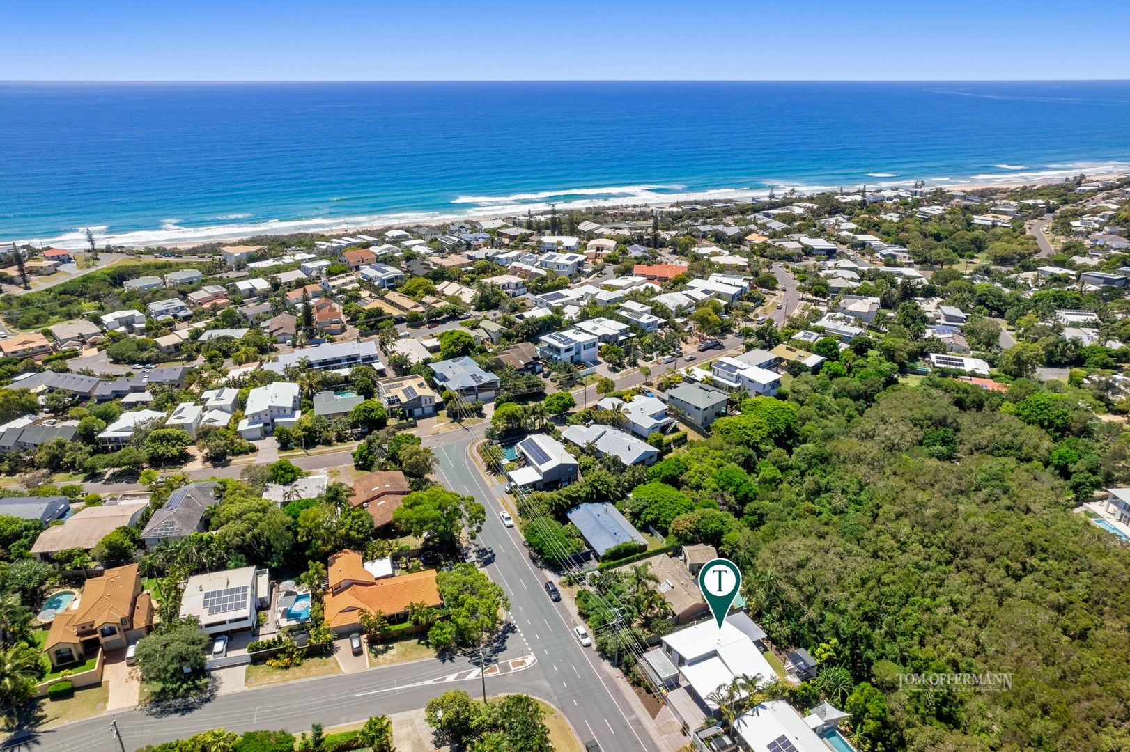 4 bedrooms House in 7 Dame Patti Drive SUNRISE BEACH QLD, 4567