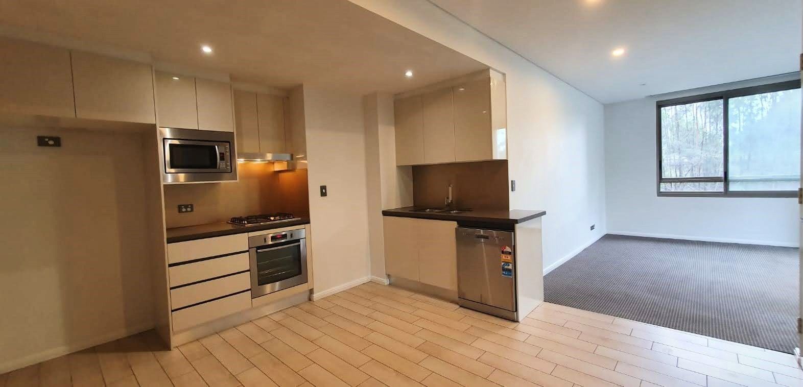 1 bedrooms Apartment / Unit / Flat in 223/7 ALMA ROAD MACQUARIE PARK NSW, 2113