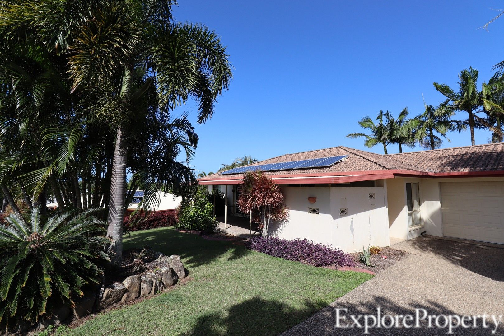 4 bedrooms House in 2 The Quarterdeck Street BLACKS BEACH QLD, 4740
