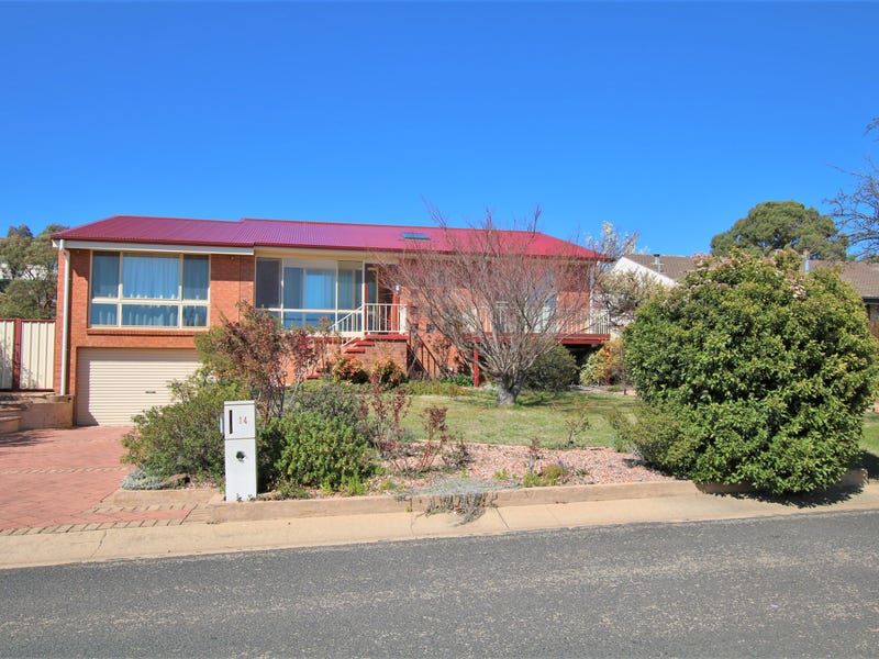 14 Warra Street, Cooma NSW 2630, Image 1
