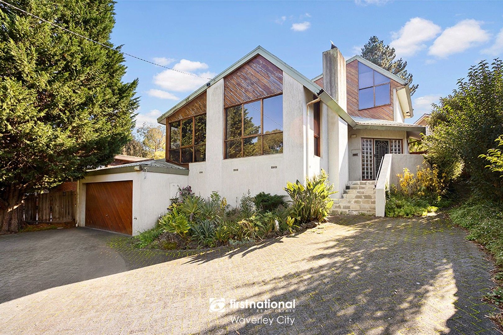 329 High Street Road, Mount Waverley VIC 3149, Image 0