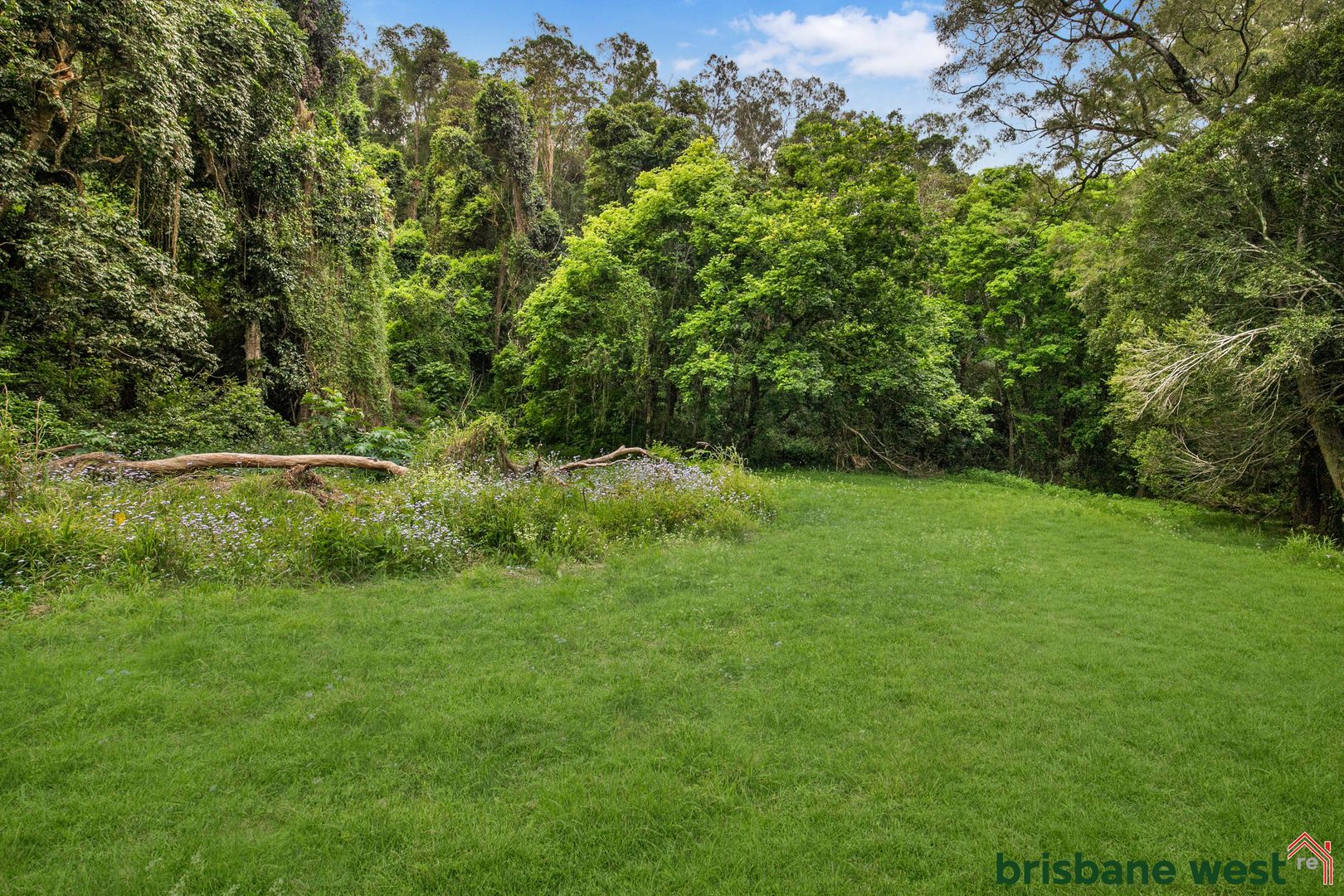 140 Brookfield Road, Kenmore Hills QLD 4069, Image 2