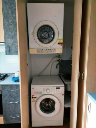 Additional image 6 of 2/15 Wrexham Road, Windsor VIC 3181