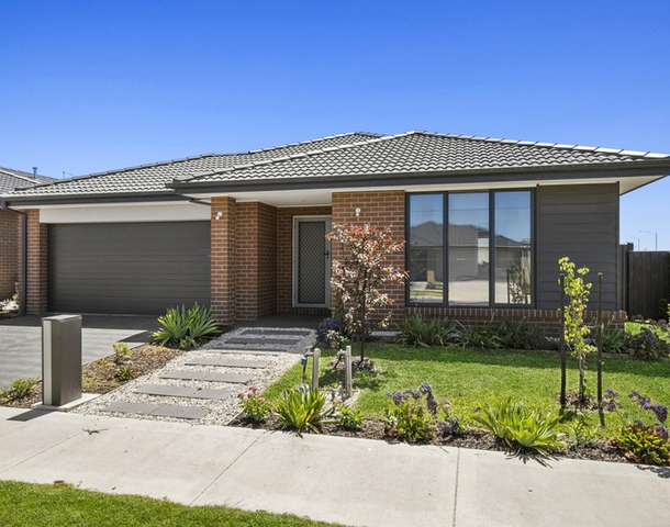 32-36 Fawkner Crescent, Armstrong Creek VIC 3217