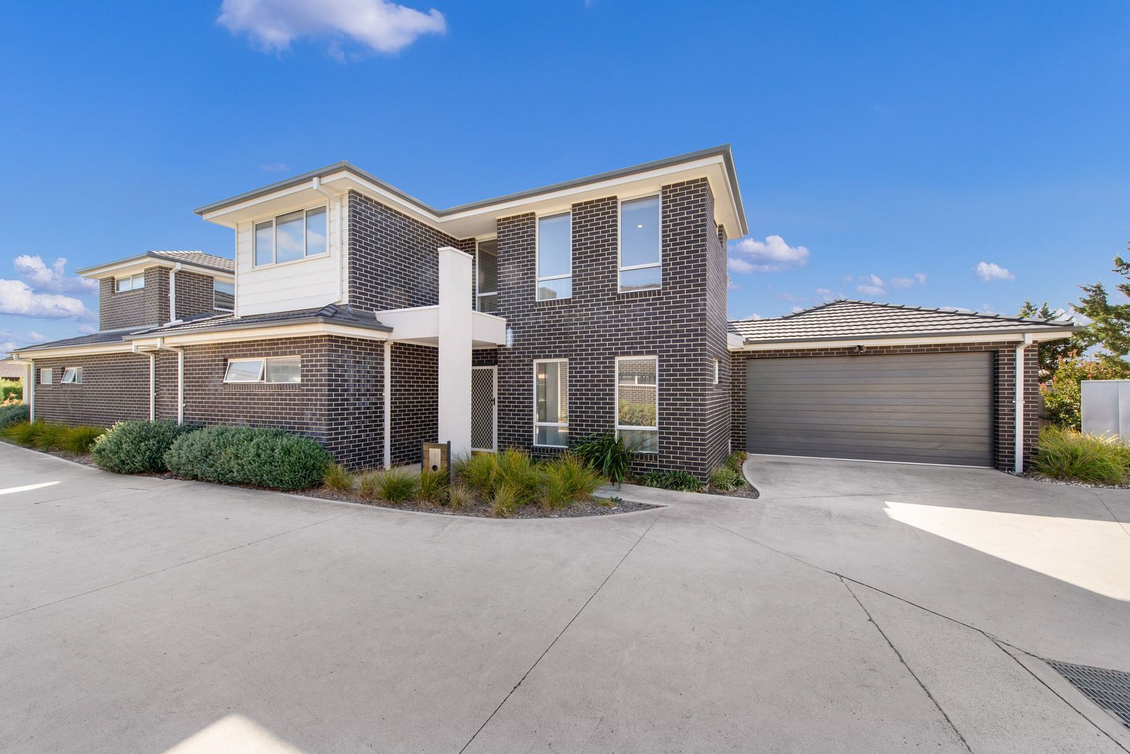 2 Kangaroo Paw Court Taylors Lakes Property History Address