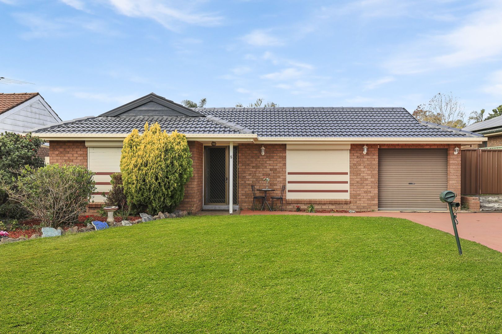 5 Mundarda Place, St Helens Park NSW 2560, Image 1