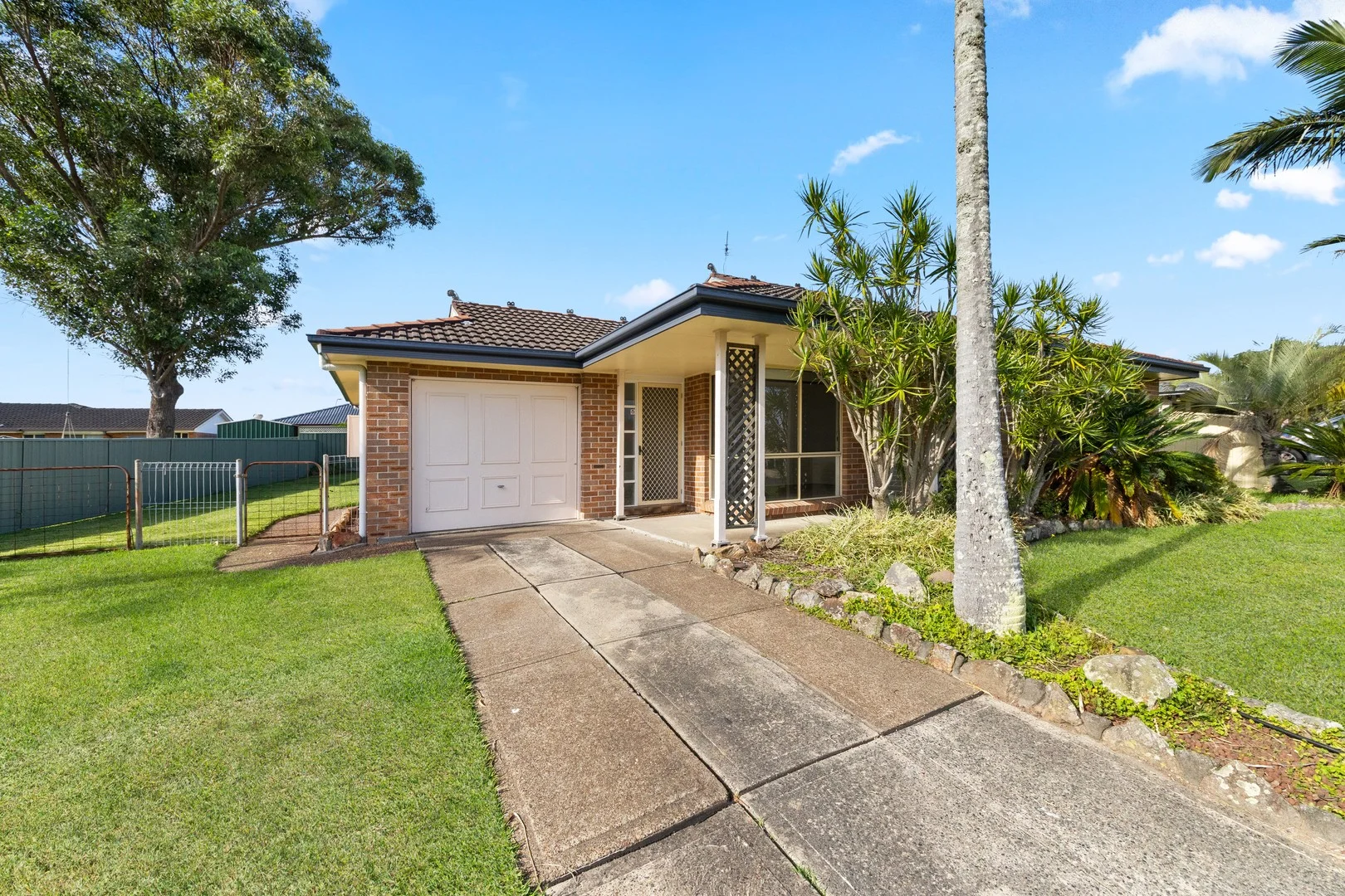 Primary image of 10 Jirra Way, Maryland NSW 2287