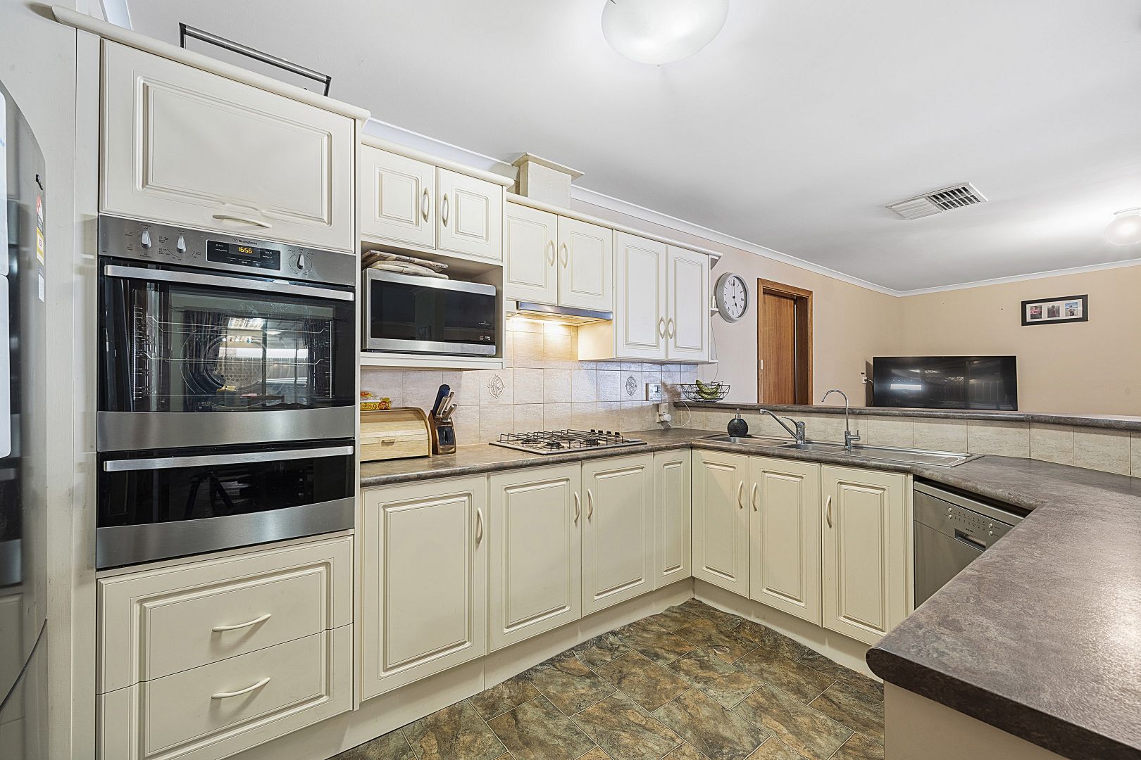 1 Horsens Way, Parafield Gardens SA 5107, Image 2