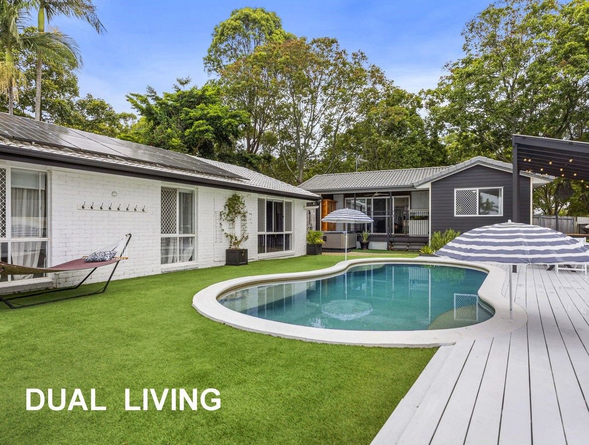 5 bedrooms House in 7 Moorabbin Place ROBINA QLD, 4226