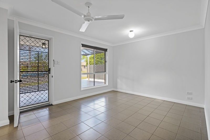 3 Yellowpatch Avenue, Clinton QLD 4680, Image 2