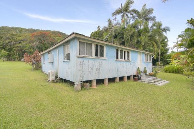 Picture of 12 Rocky Point School Road, ROCKY POINT QLD 4873
