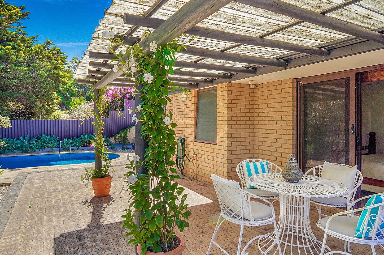 216 Dampier Avenue, Kallaroo WA 6025, Image 2