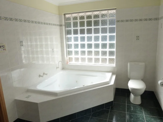 Additional image 8 of 488 Oceana Drive, Howrah TAS 7018