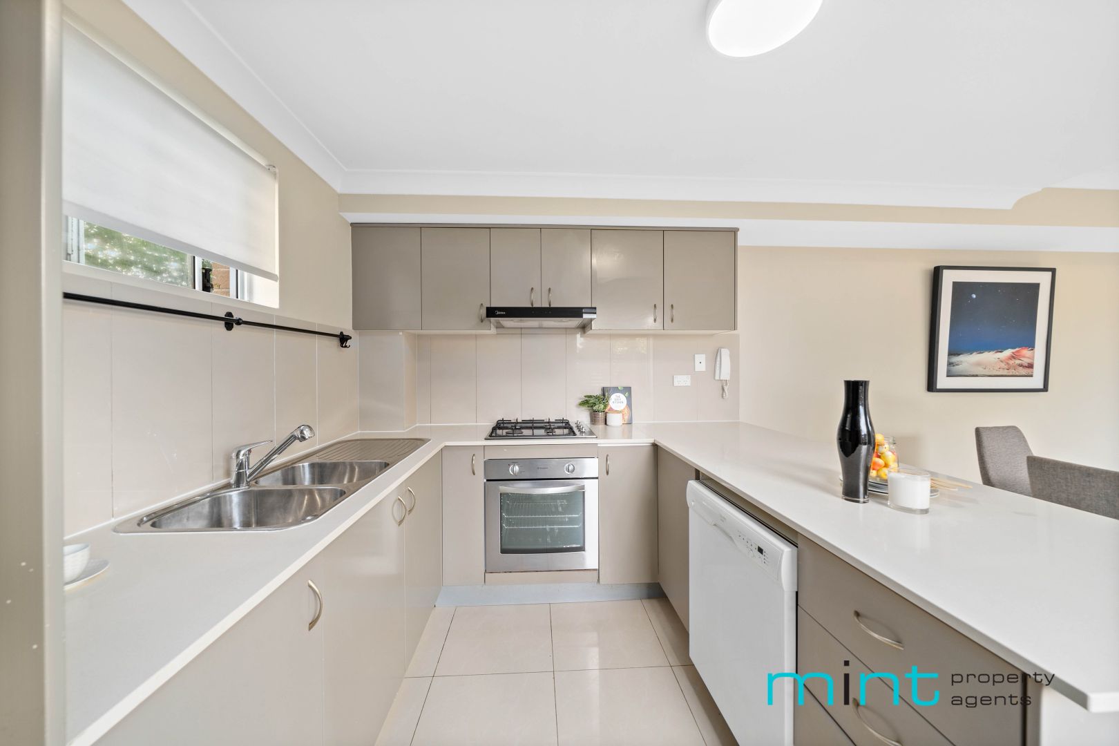 1/21 Anselm Street, Strathfield South NSW 2136, Image 2